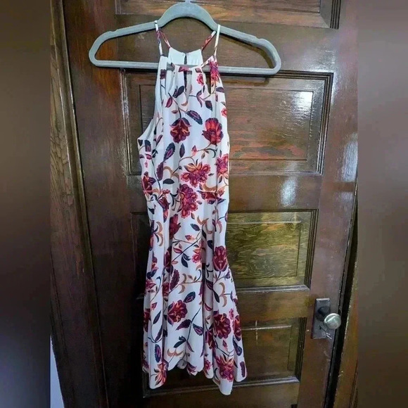 Express Fit and Flare A Line Dress Sz: 2 - Picture 1 of 4